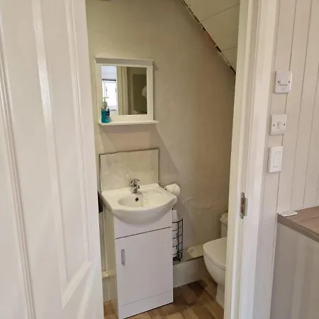 Carlisle Central, Cute Studio Appt, The Cupboard Exterior photo