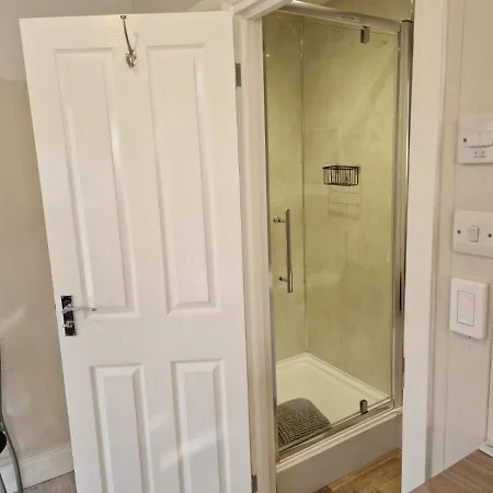 Carlisle Central, Cute Studio Appt, The Cupboard Exterior photo